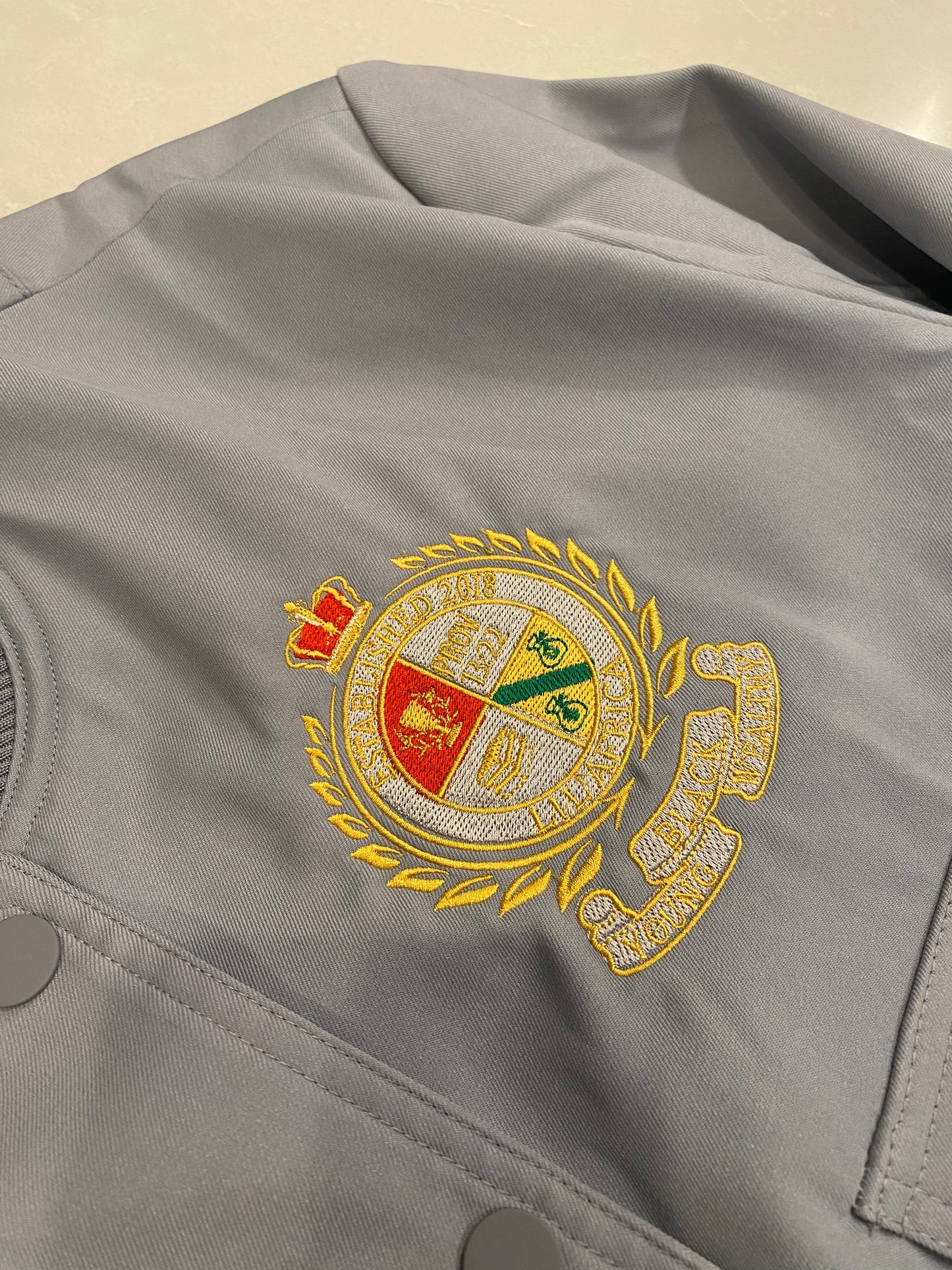 Wealthy Crest Bomber Female