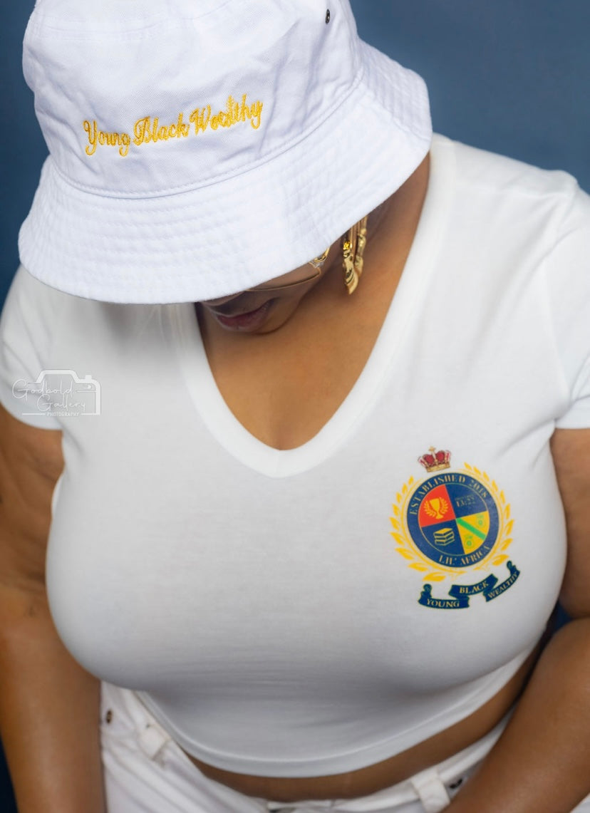 Wealthy Crest V-neck Crop Top T
