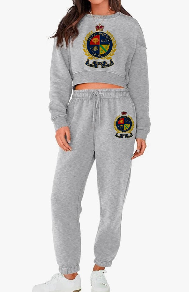 Wealthy Crest Crop Sweatsuit