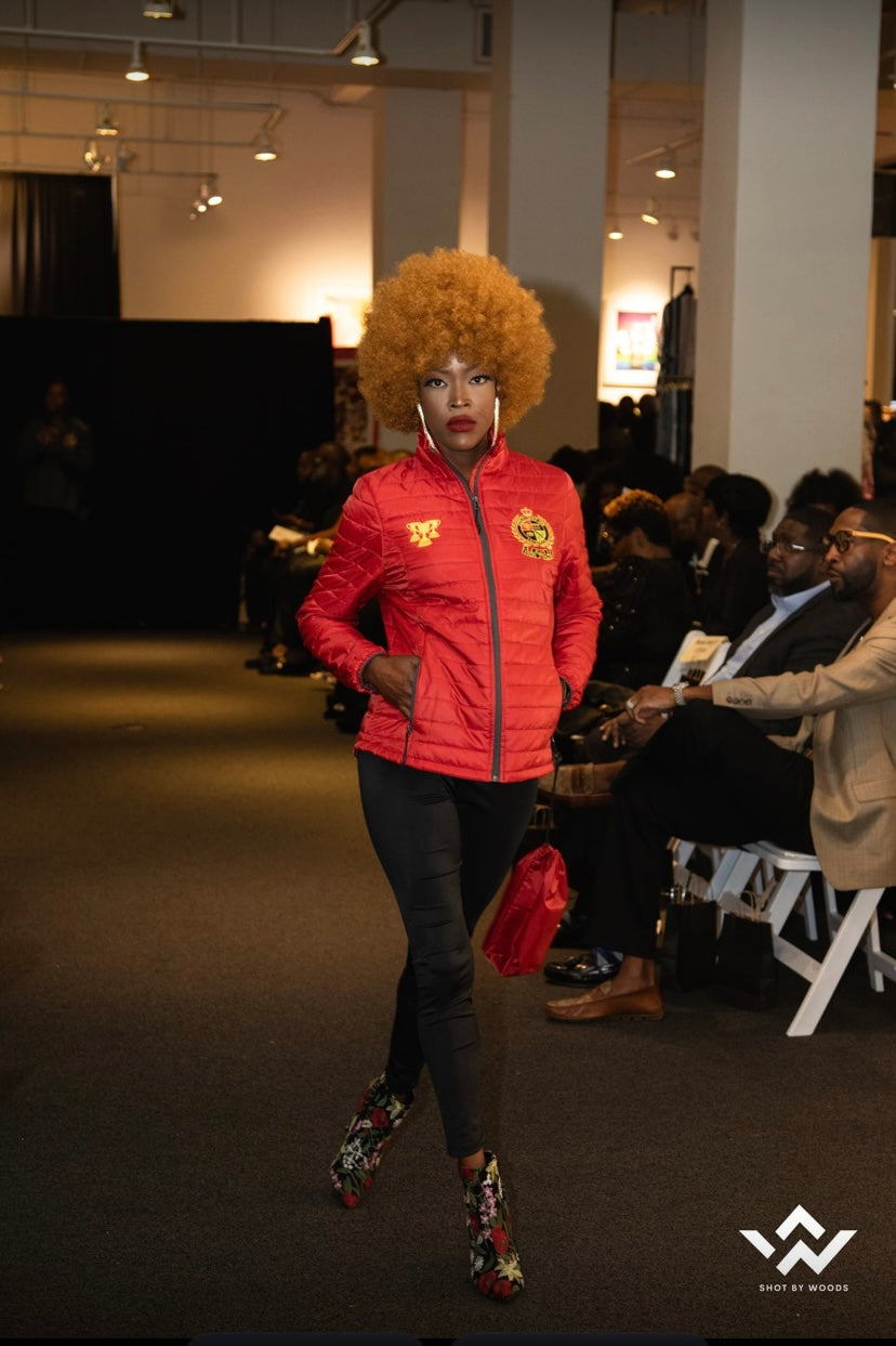 Wealthy Crest Bubble Jacket Female