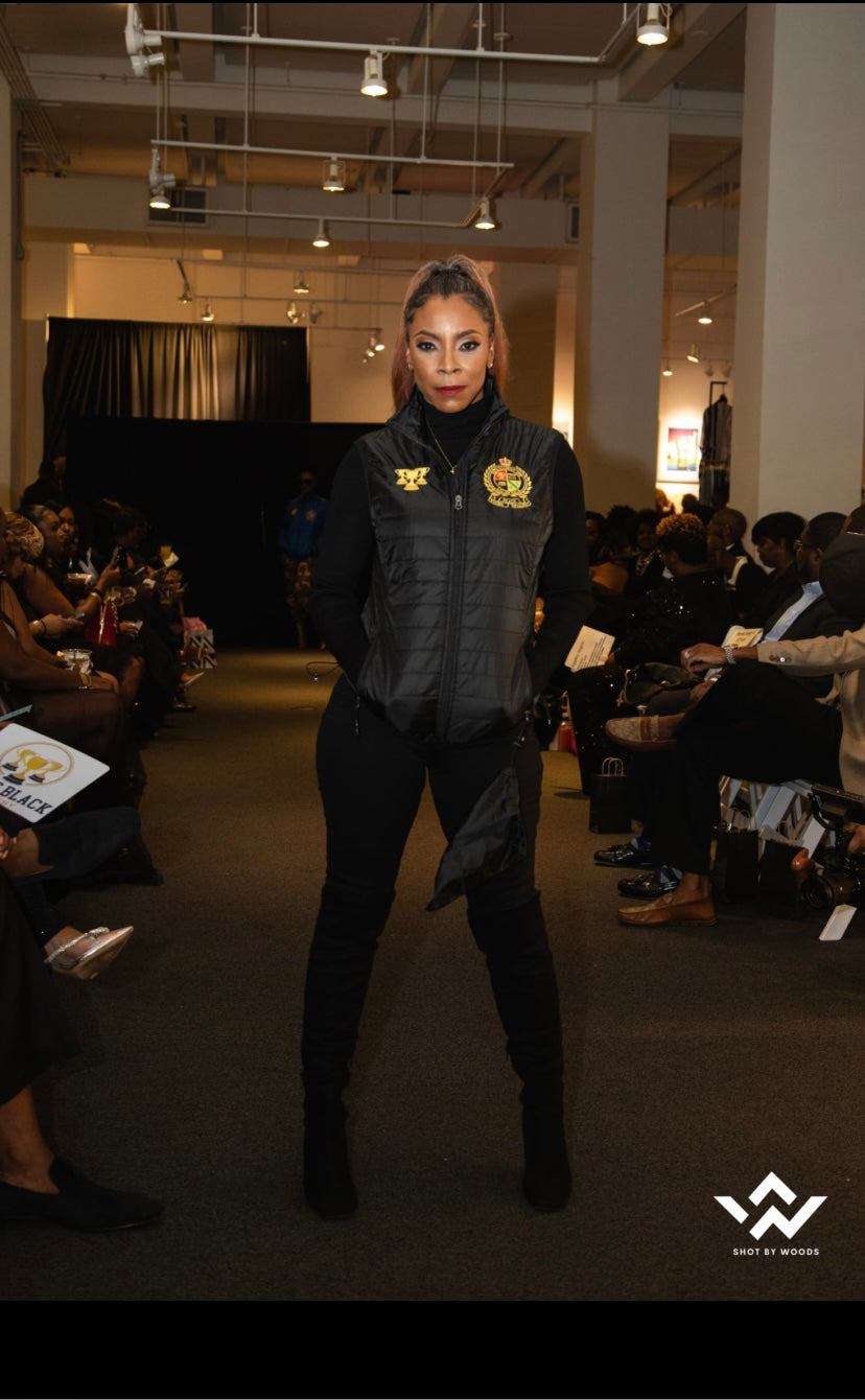 Wealthy Crest Bubble Vest Female