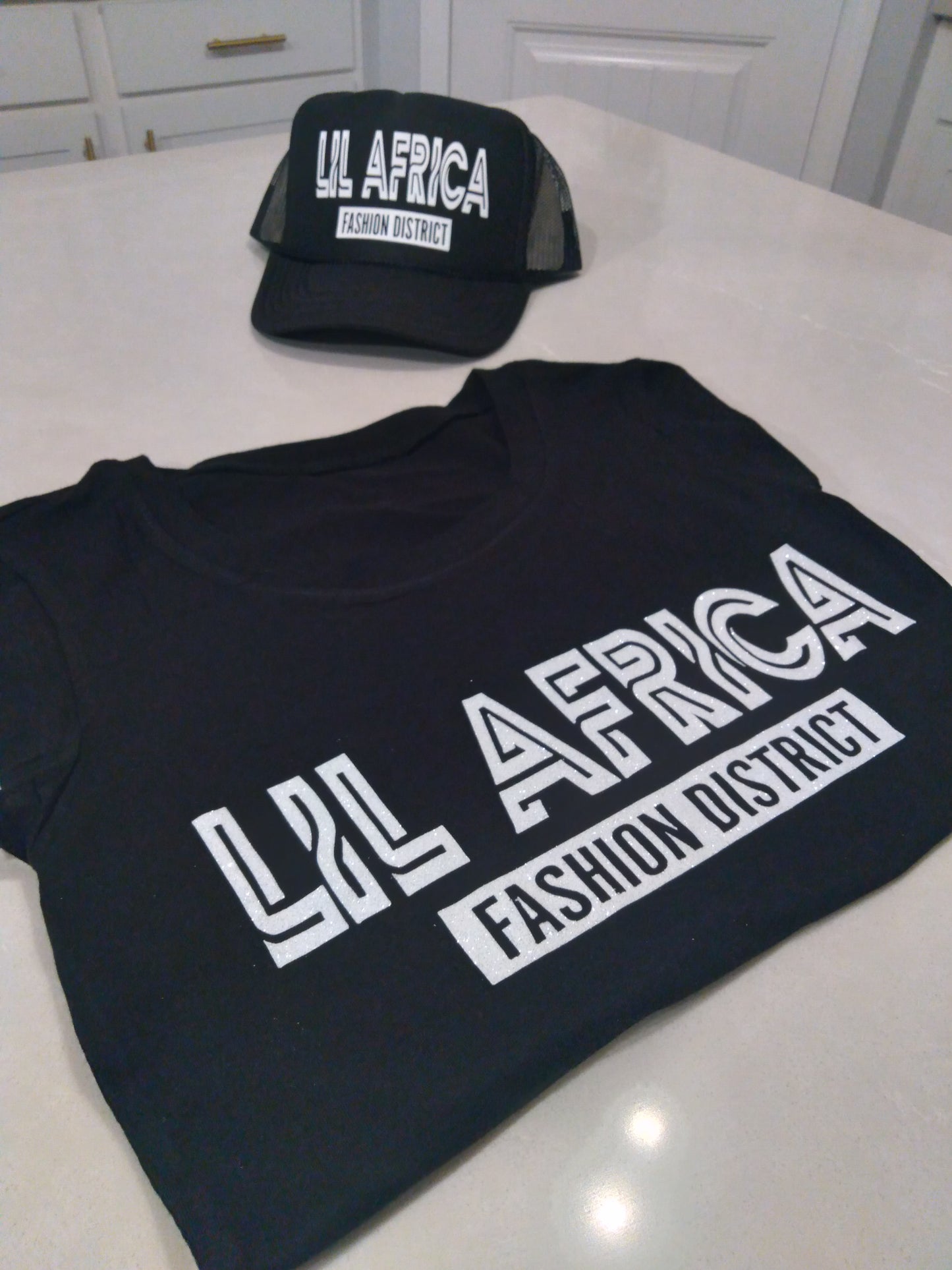 Lil' AFRICA Fashion District T-shirt