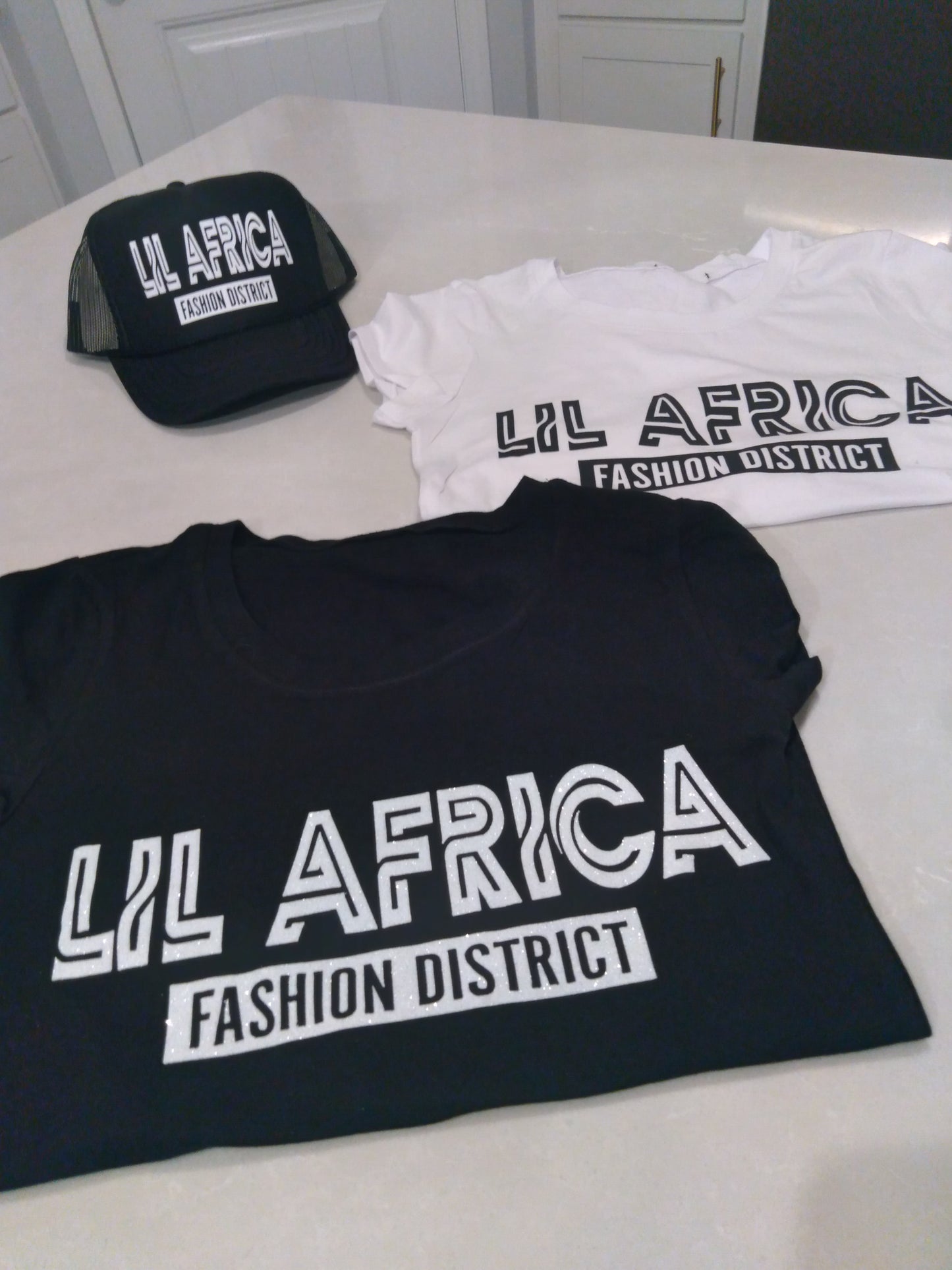 Lil' AFRICA Fashion District T-shirt